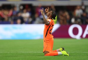 Crysencio Summerville Transfer News: Man Utd Lead Race as PSG Interest Hinges on Barcola Exit